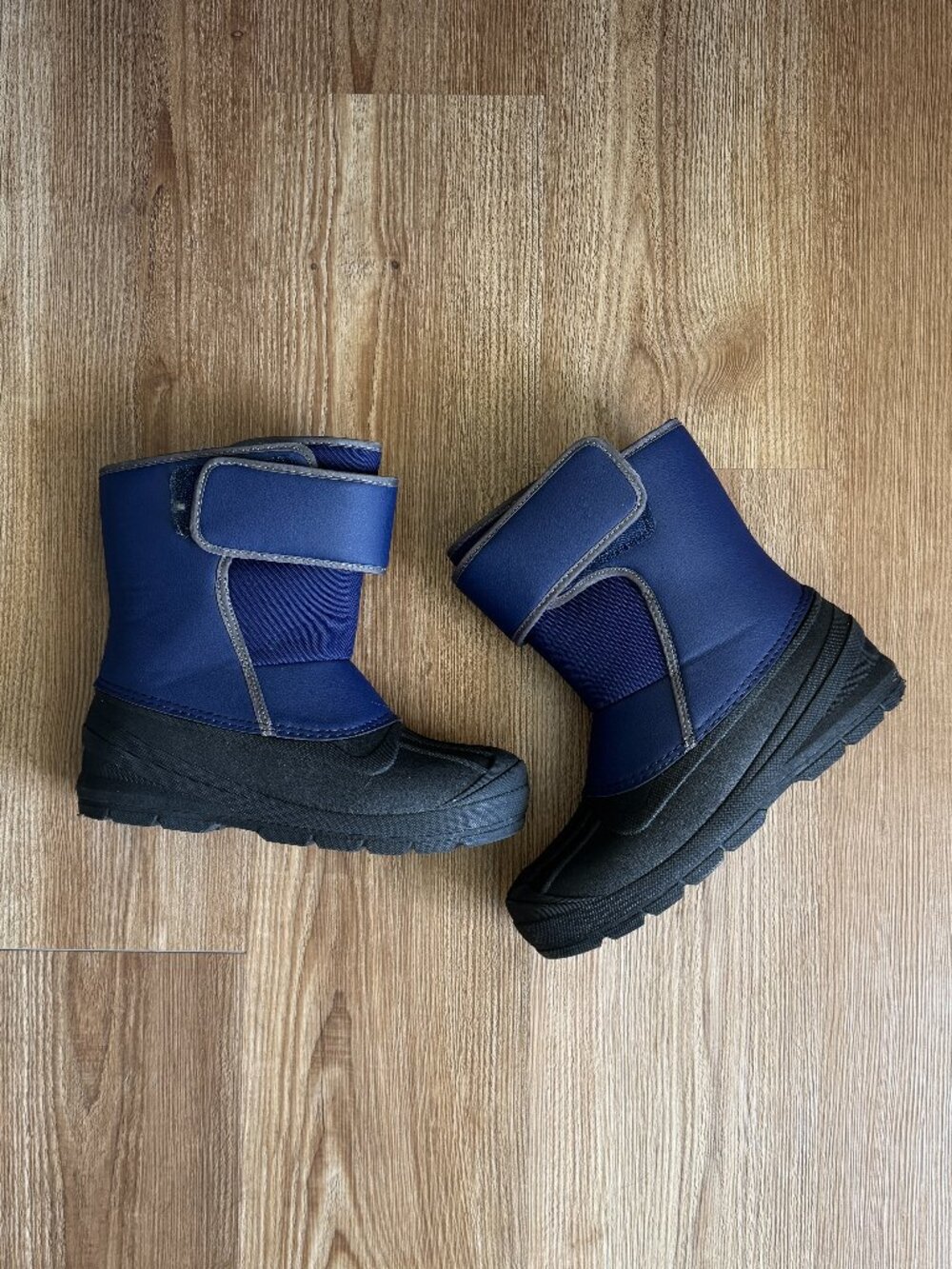 Cat & Jack Blue Black Kids Velcro Winter Snow Boots - 6